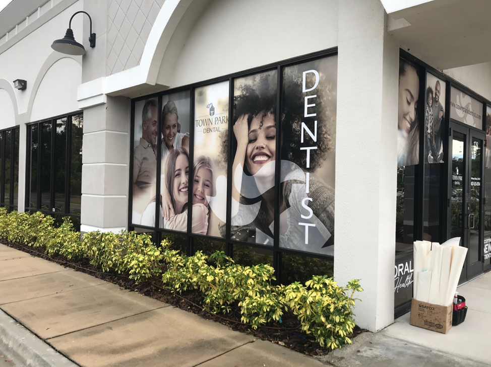 Town Park Dental | 12950 E Colonial Dr Suite 124, Orlando, FL 32826, USA | Phone: (407) 635-0704
