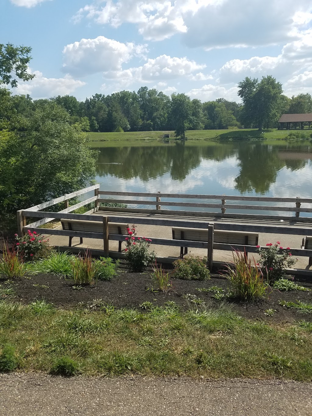 Pine Hill Lakes Park | 211 Kings Mills Rd, Mason, OH 45040, USA | Phone: (513) 229-8550