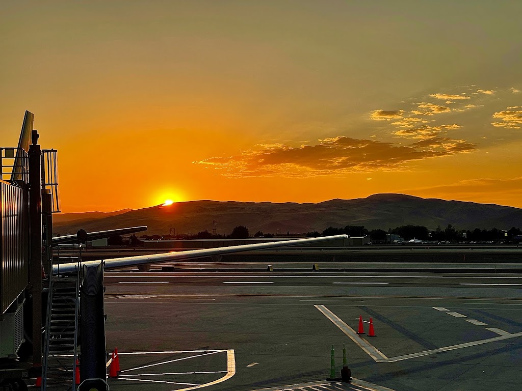Reno-Tahoe International Airport | 2001 E Plumb Ln, Reno, NV 89502, USA | Phone: (775) 328-6400