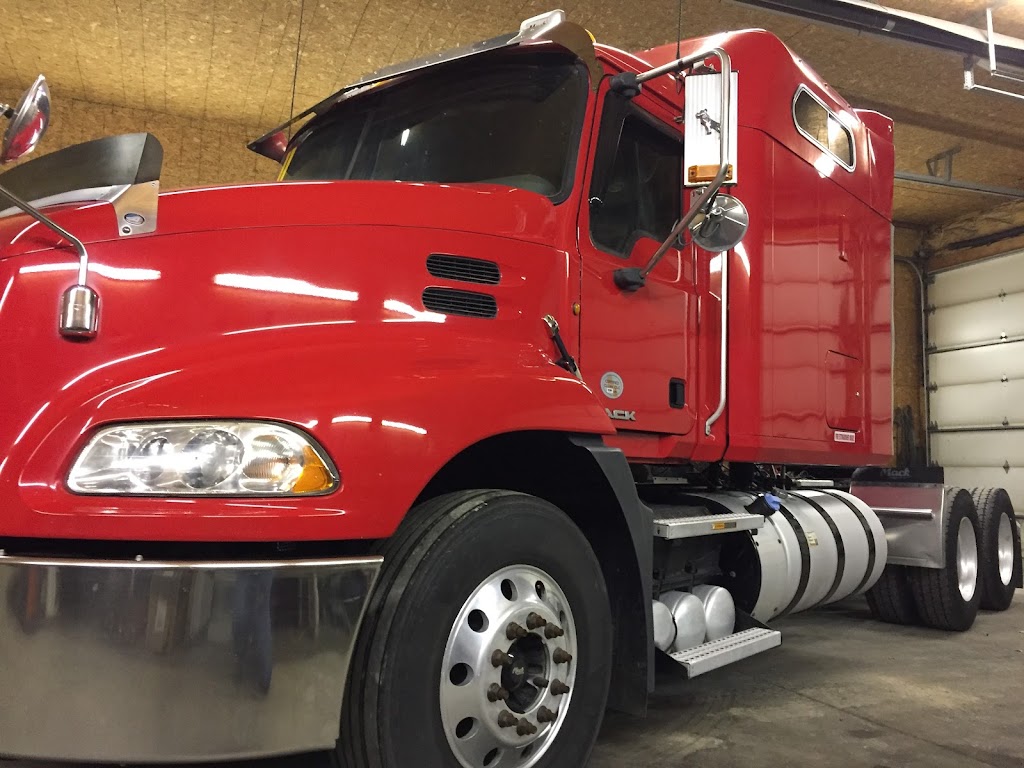 Finley Truck Sales | 12620 Grand Rapids Rd, Grand Rapids, OH 43522, USA | Phone: (419) 832-2744