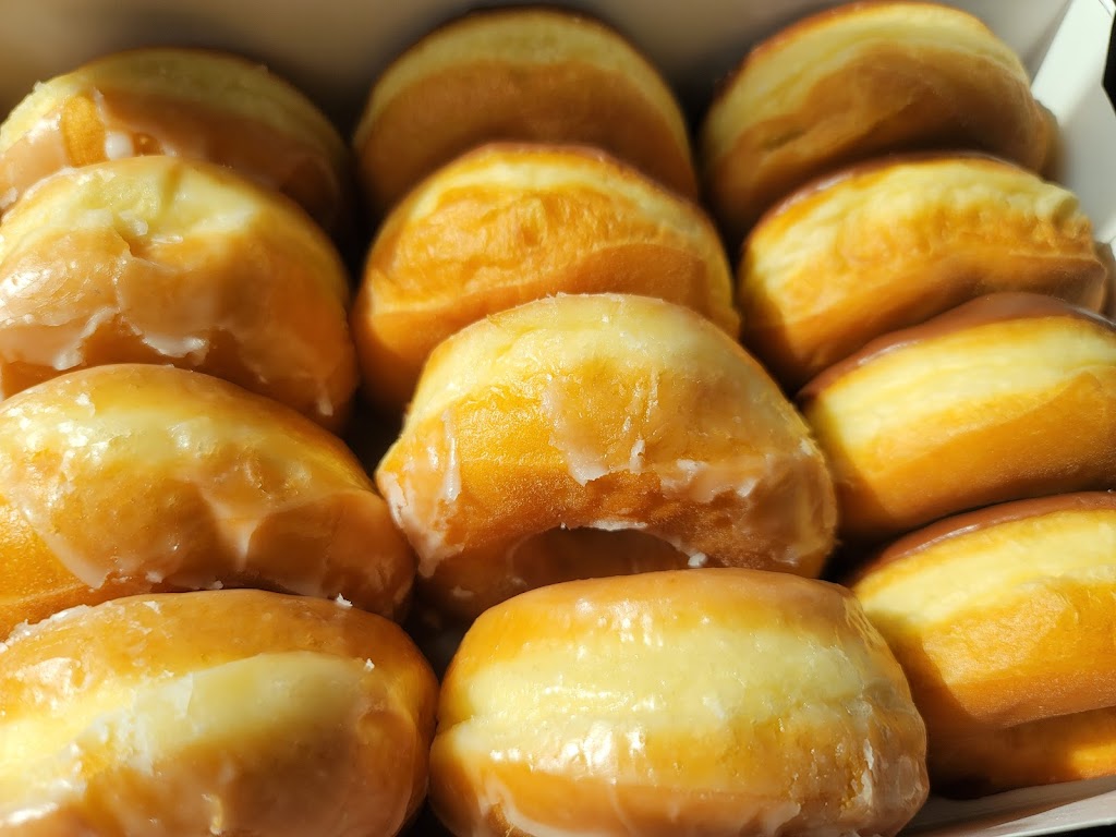 Hutto Donuts | 110 US-79, Hutto, TX 78634, USA | Phone: (512) 846-2828