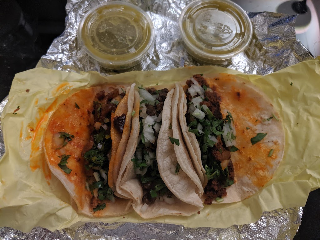 Sals Tacos A La Mexicana | 2431 N Tustin Ave, Santa Ana, CA 92705, USA | Phone: (657) 247-5427