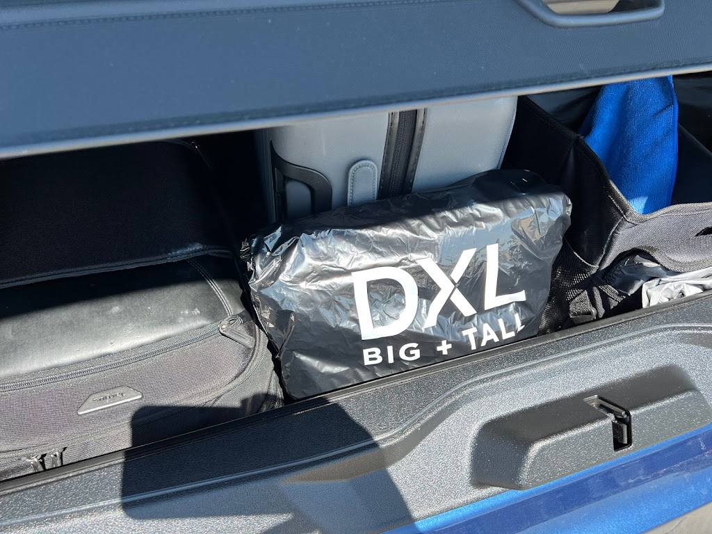 DXL Big + Tall | 1201 Chisholm Trail Suite 100, Euless, TX 76039, USA | Phone: (817) 283-0543