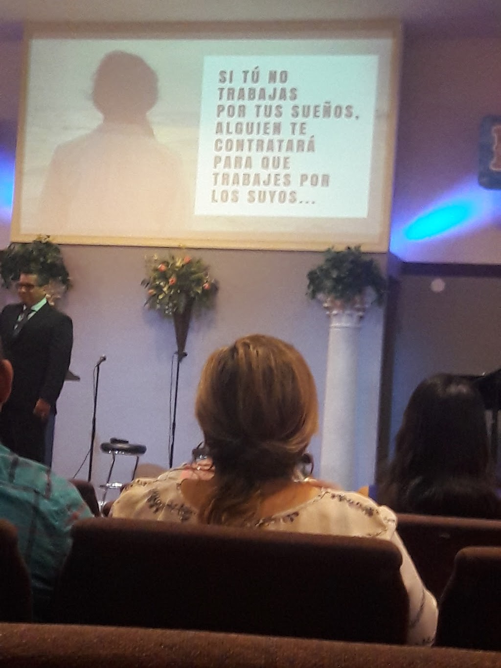 Iglesia Chistana Vida Nueva | 928 63rd Ave E, Bradenton, FL 34203, USA | Phone: (941) 751-9283