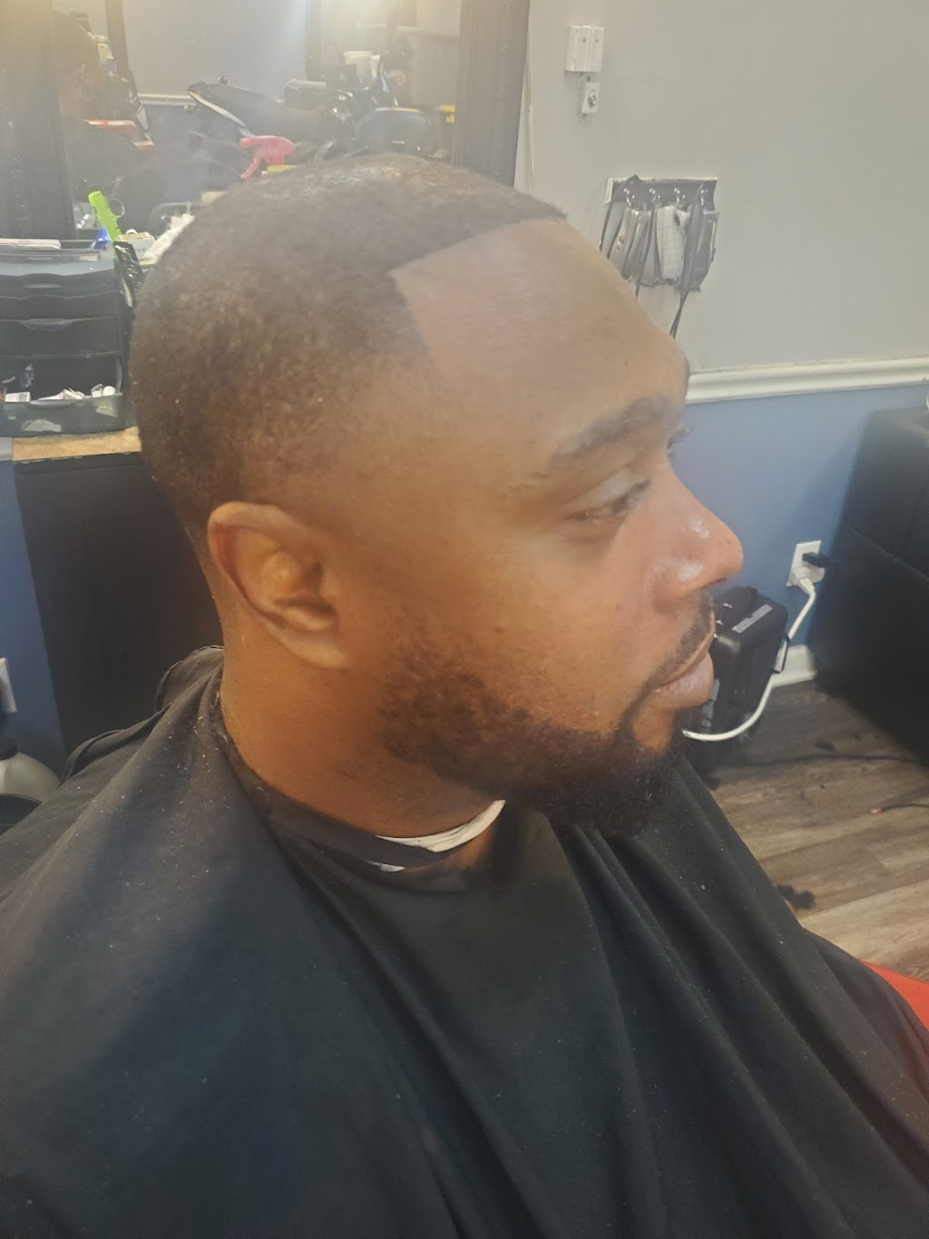 Finest Cuts | 2100 Roswell Rd, Marietta, GA 30062, USA | Phone: (404) 246-2081