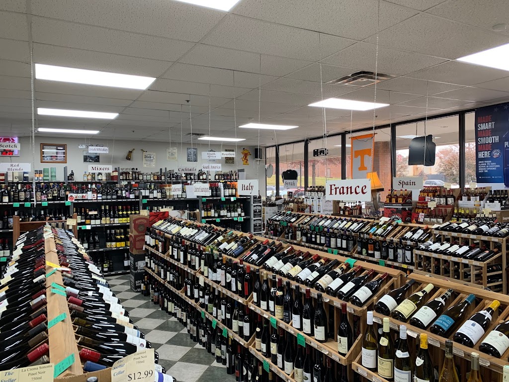 Stellar Cellar Wine & Spirits | 9005 US-64, Cordova, TN 38016, USA | Phone: (901) 371-8232