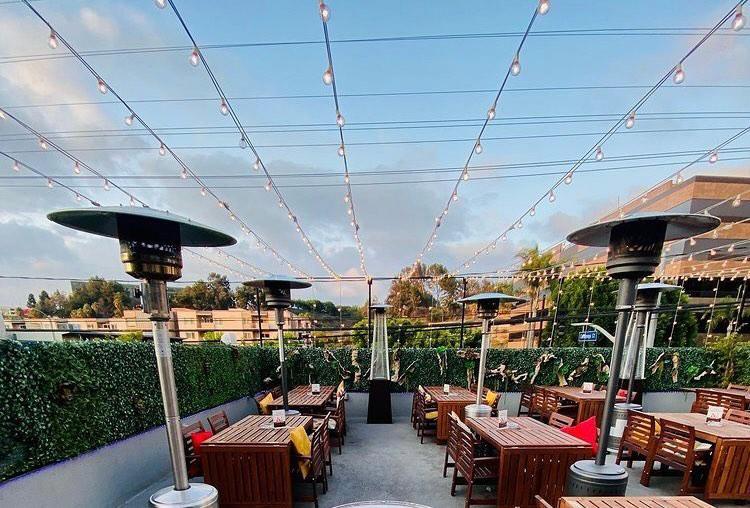 The Roof | 3341 Cahuenga Blvd W, Los Angeles, CA 90068, USA | Phone: (424) 438-9888