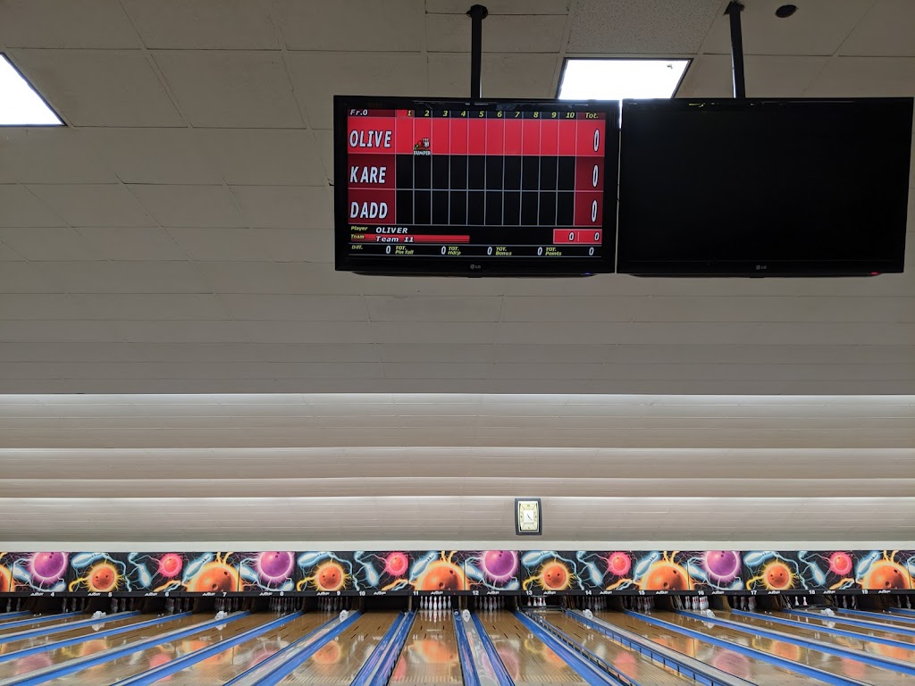 Du Bowl Lanes | 2711 Lemay Ferry Rd, St. Louis, MO 63125, USA | Phone: (314) 892-3900