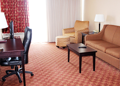 Comfort Inn & Suites Omaha Central | 7007 Grover St, Omaha, NE 68106, USA | Phone: (531) 213-4085