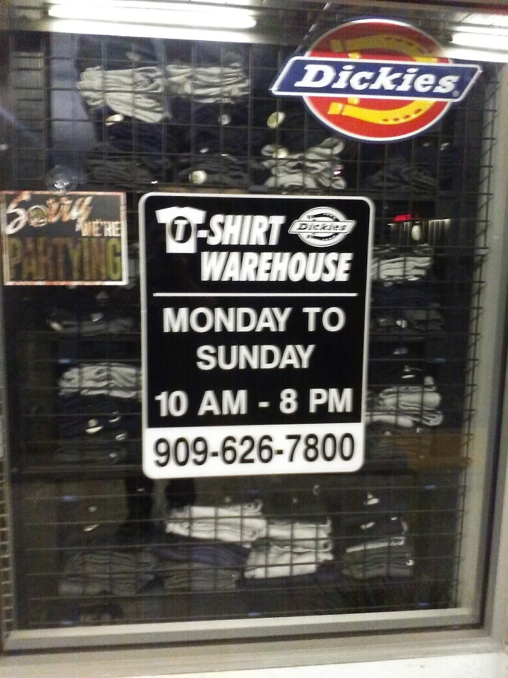 T Shirt Warehouse | 9850 Central Ave, Montclair, CA 91763 | Phone: (909) 626-7800