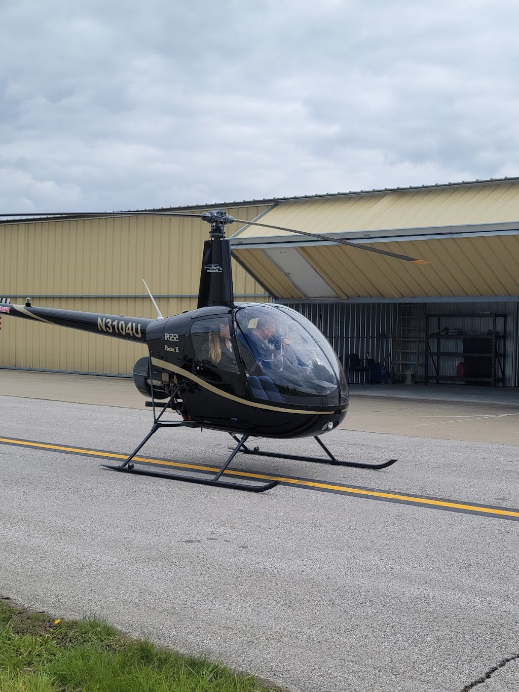 Heartland Helicopters | 13106 Rhodus Rd, Excelsior Springs, MO 64024, USA | Phone: (417) 991-1834