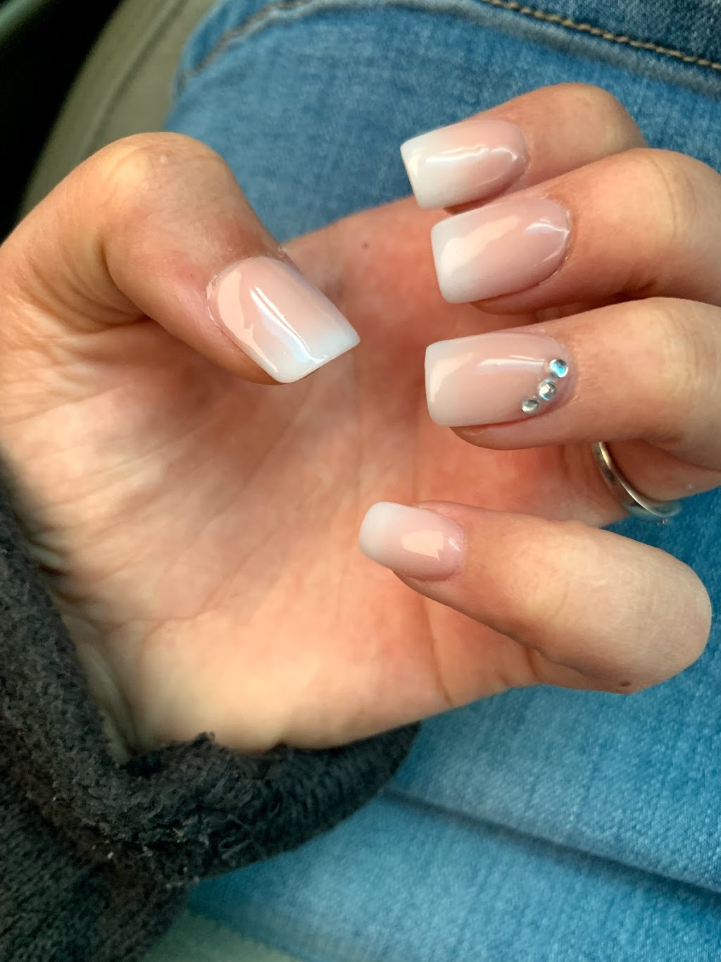 Myles Nails & Day Spa | 811 SW 19th St, Moore, OK 73160, USA | Phone: (405) 794-0288