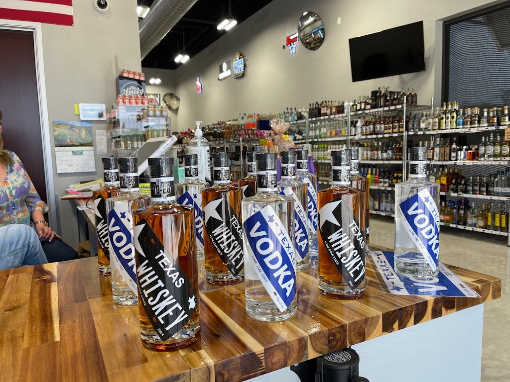 LOLAS LIQUOR | 2079 W Kingsbury St, Seguin, TX 78155, USA | Phone: (830) 433-9027