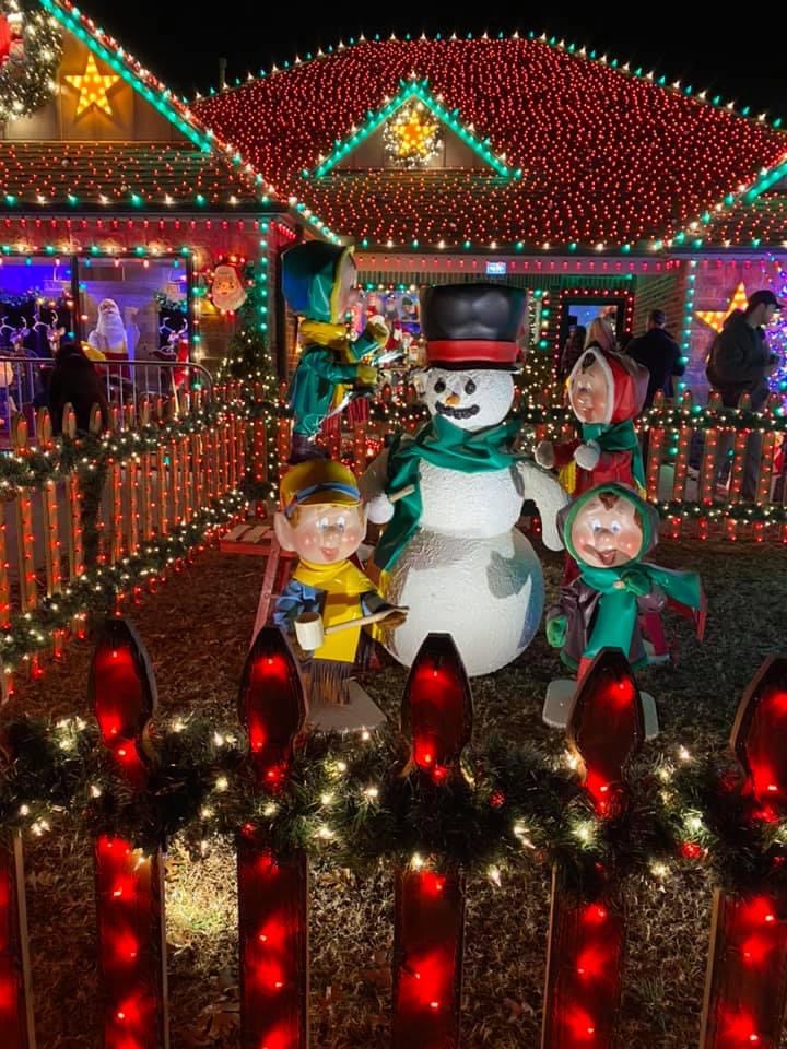 Kringles Christmas Land | 12520 S Date Pl, Jenks, OK 74037, USA | Phone: (918) 633-8225