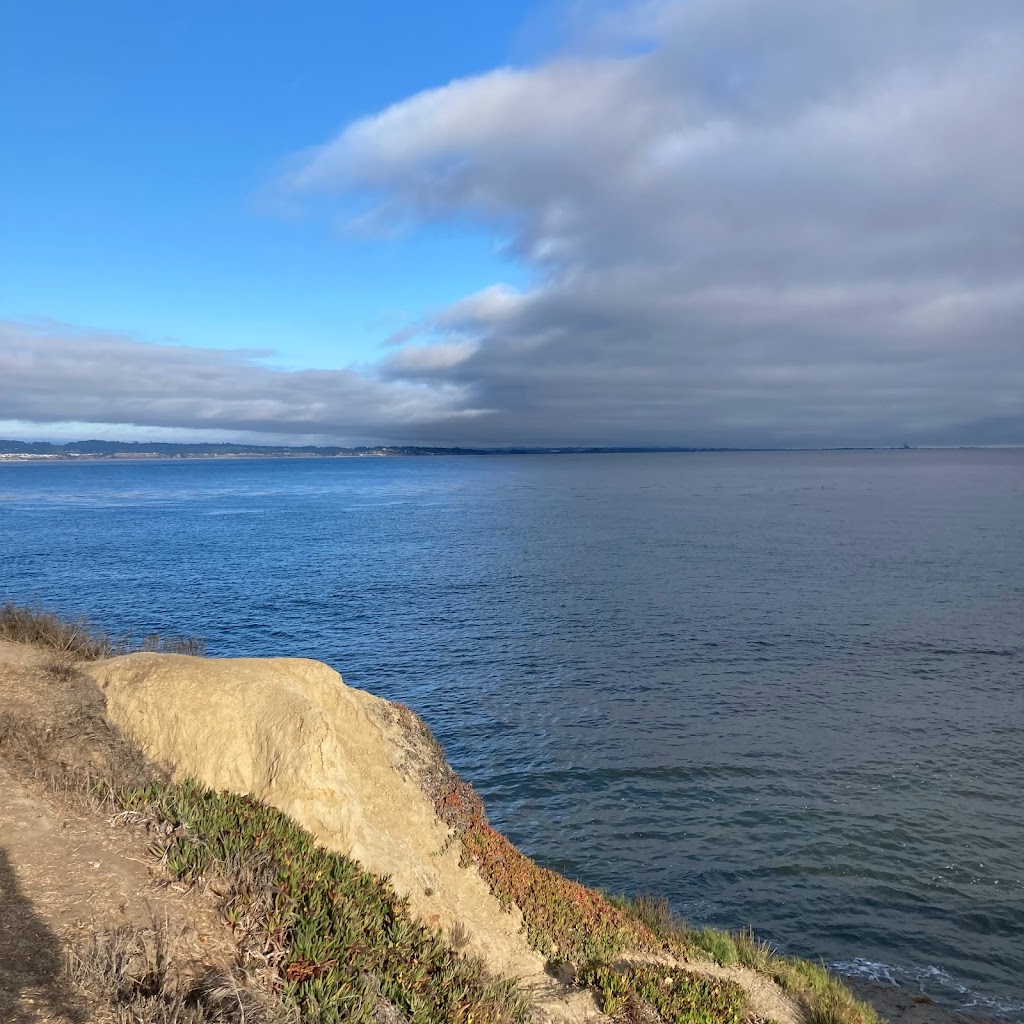 East Cliff Drive County Parkway, E Cliff Dr, Santa Cruz, CA 95062
