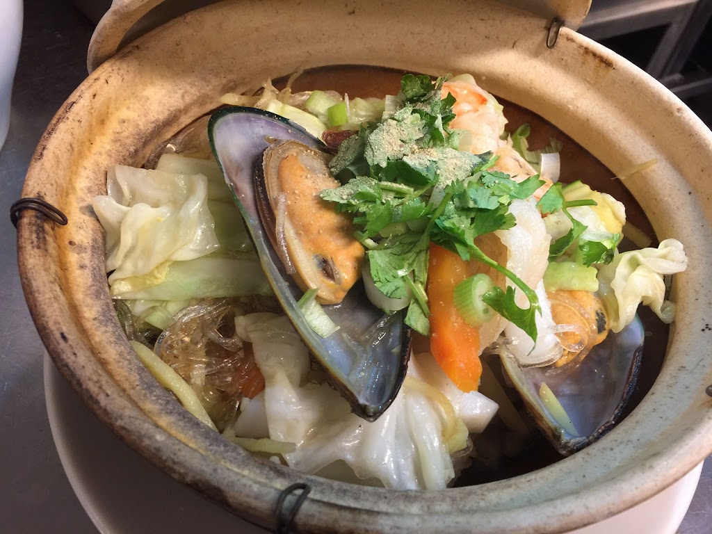 Spice Me Thai Cuisine | 500 Purissima St, Half Moon Bay, CA 94019, USA | Phone: (650) 560-0076