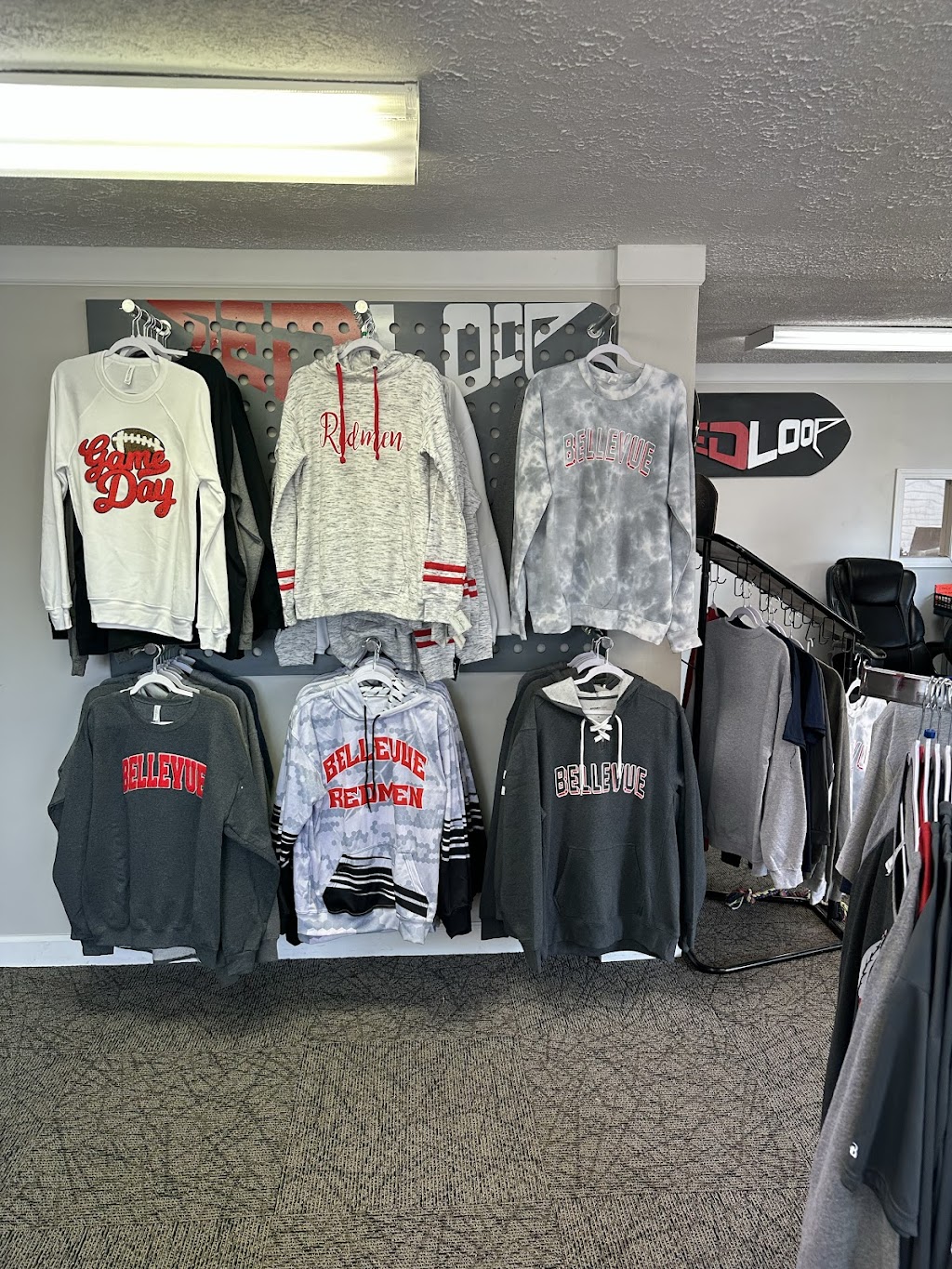 Red Loop Clothing | 618 W Main St, Bellevue, OH 44811, USA | Phone: (419) 217-0876