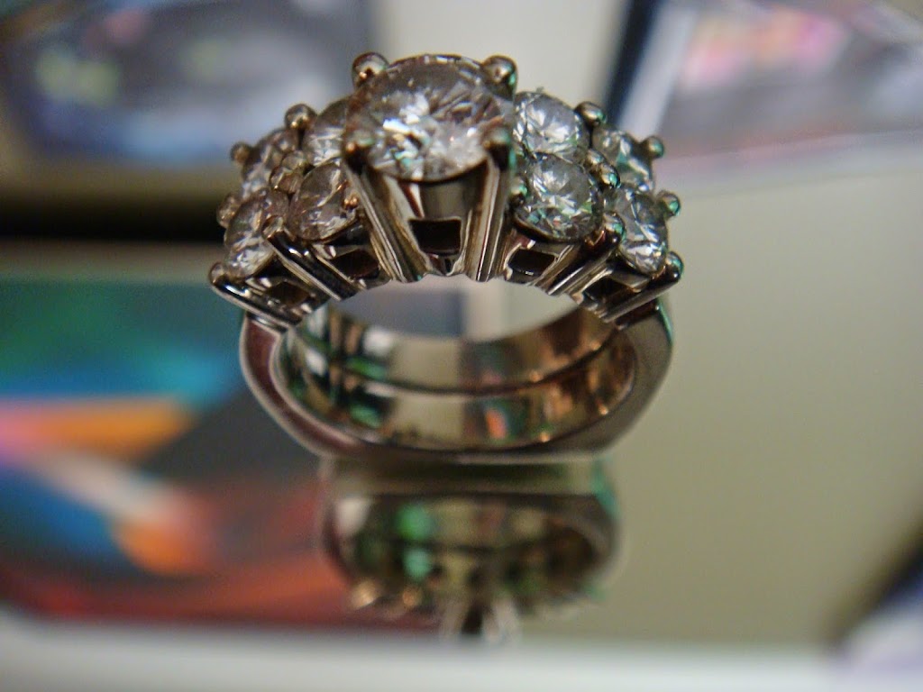 JB Fine Jewelry & Precious Gems | 7605 Gunn Hwy A, Tampa, FL 33625, USA | Phone: (813) 926-2233