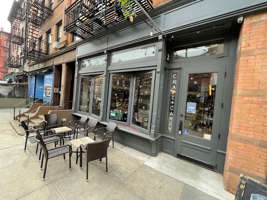 Craft+Carry Upper West Side | 466 Amsterdam Ave, New York, NY 10024, USA | Phone: (917) 472-7723