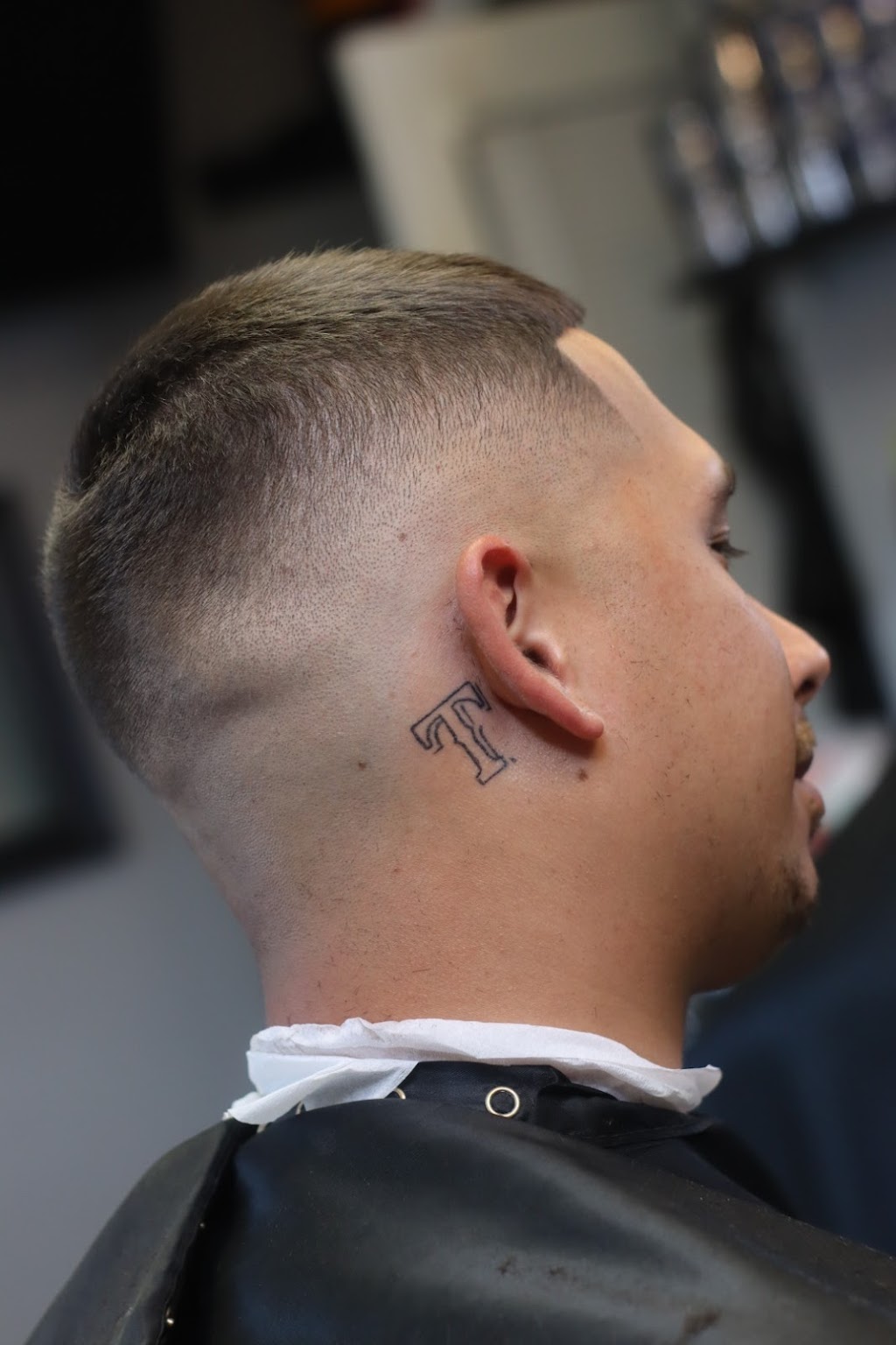 Remarkable Fades & Hair Studios | 1801 W Pioneer Pkwy, Arlington, TX 76013, USA | Phone: (682) 230-1107