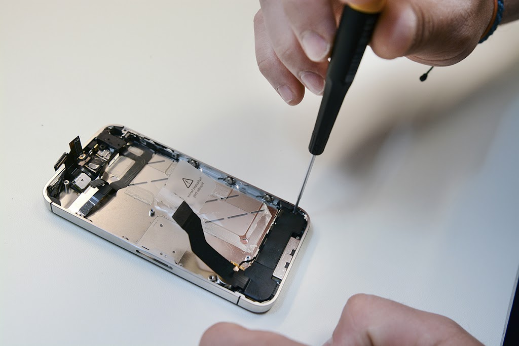 CPR Cell Phone Repair Howell | 4150 US-9, Howell Township, NJ 07731, USA | Phone: (848) 277-0728