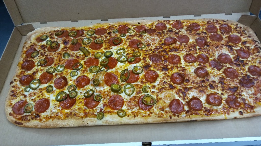 Circle City Pizza | 675 E Grand Blvd Suite 101, Corona, CA 92879, USA | Phone: (951) 340-9900