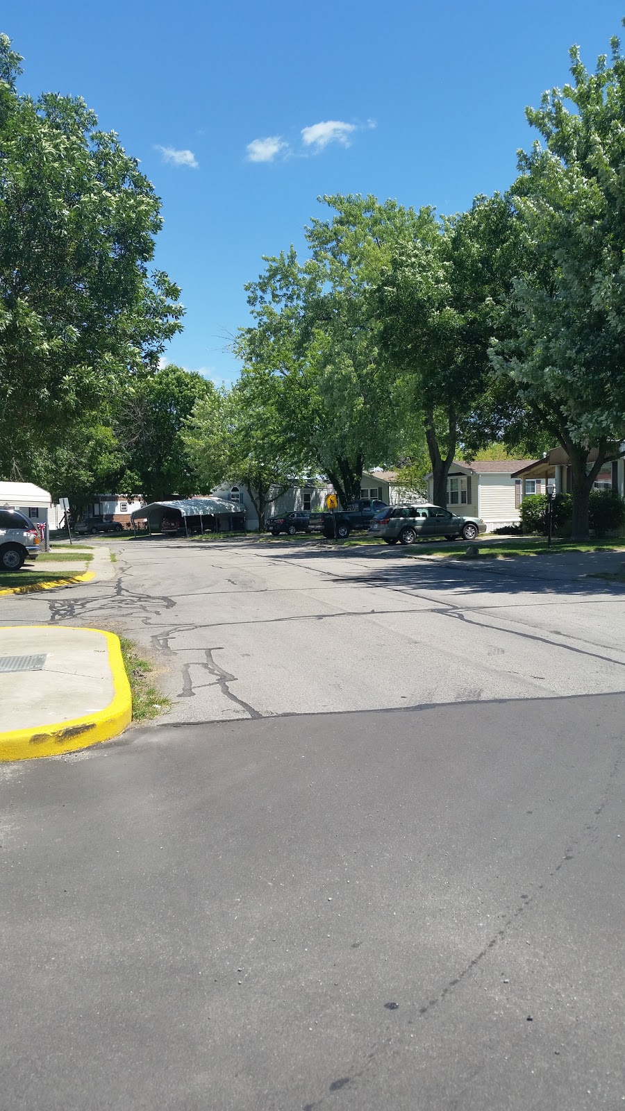 Countryside Mobile Home Park | 1407 northlanecourt, Columbia City, IN 46725, USA | Phone: (260) 244-3003