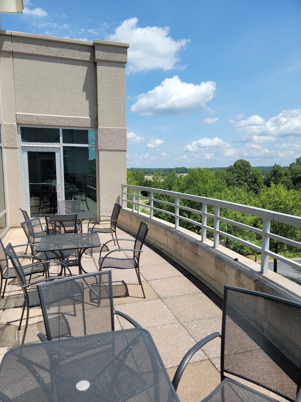 James Davis Realty Group at KW ONE | 1501 Highwoods Blvd Suite #400, Greensboro, NC 27410, USA | Phone: (336) 681-8653