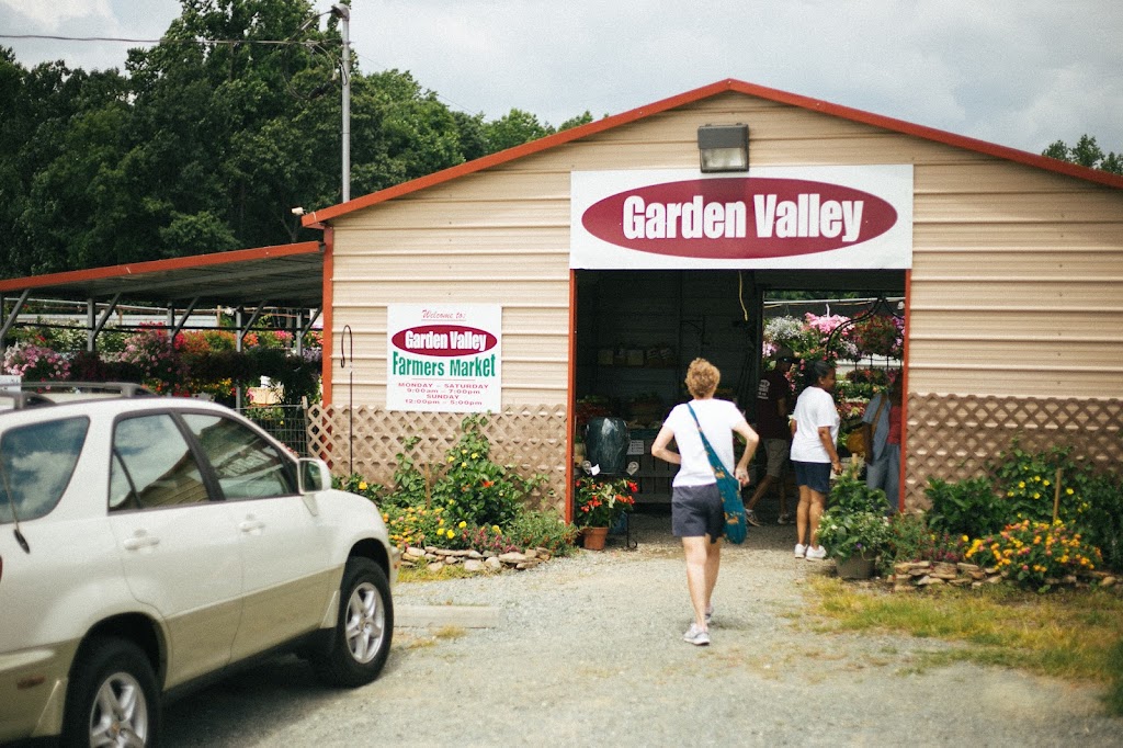 Garden Valley Farmers Market - South Burlington | 1037 Chapel Hill Rd, Burlington, NC 27215, USA | Phone: (336) 226-1499