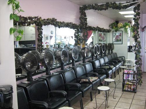 Foxy Lady Beauty Salon | 1342 N Towne Ave, Claremont, CA 91711, USA | Phone: (909) 621-0541