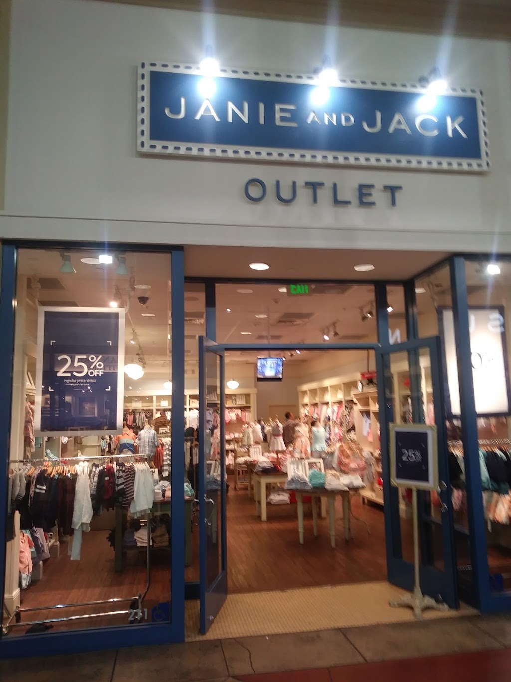 Janie and Jack Outlet | 1 Mills Cir Space #211, Ontario, CA 91764 | Phone: (909) 476-6950