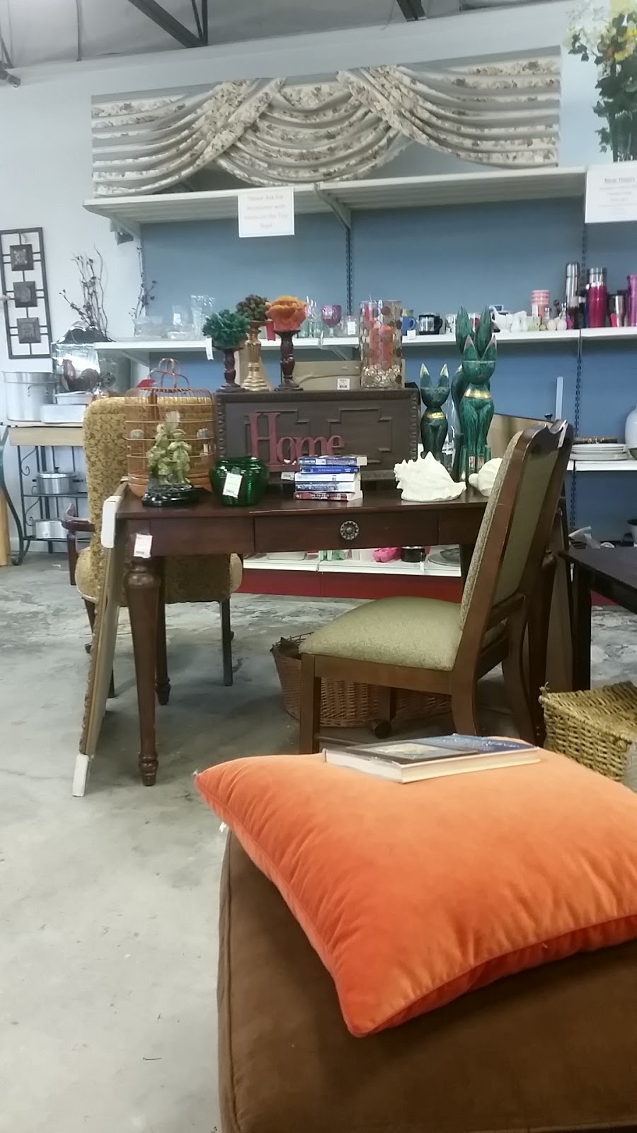 SCFE Whistle Stop Thrift Store | 671 Lee Blvd, Newport News, VA 23604 | Phone: (757) 887-0190