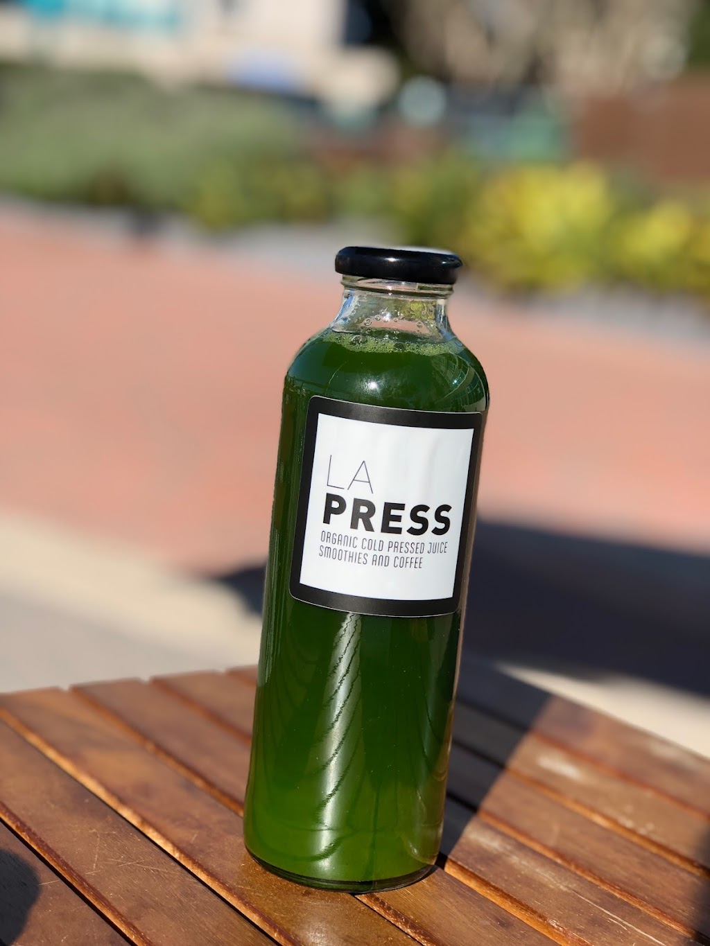 LA Press - Organic Cold Pressed Juice and Vegan Cafe | 13900 Marquesas Way, Marina Del Rey, CA 90292, USA | Phone: (310) 439-2039