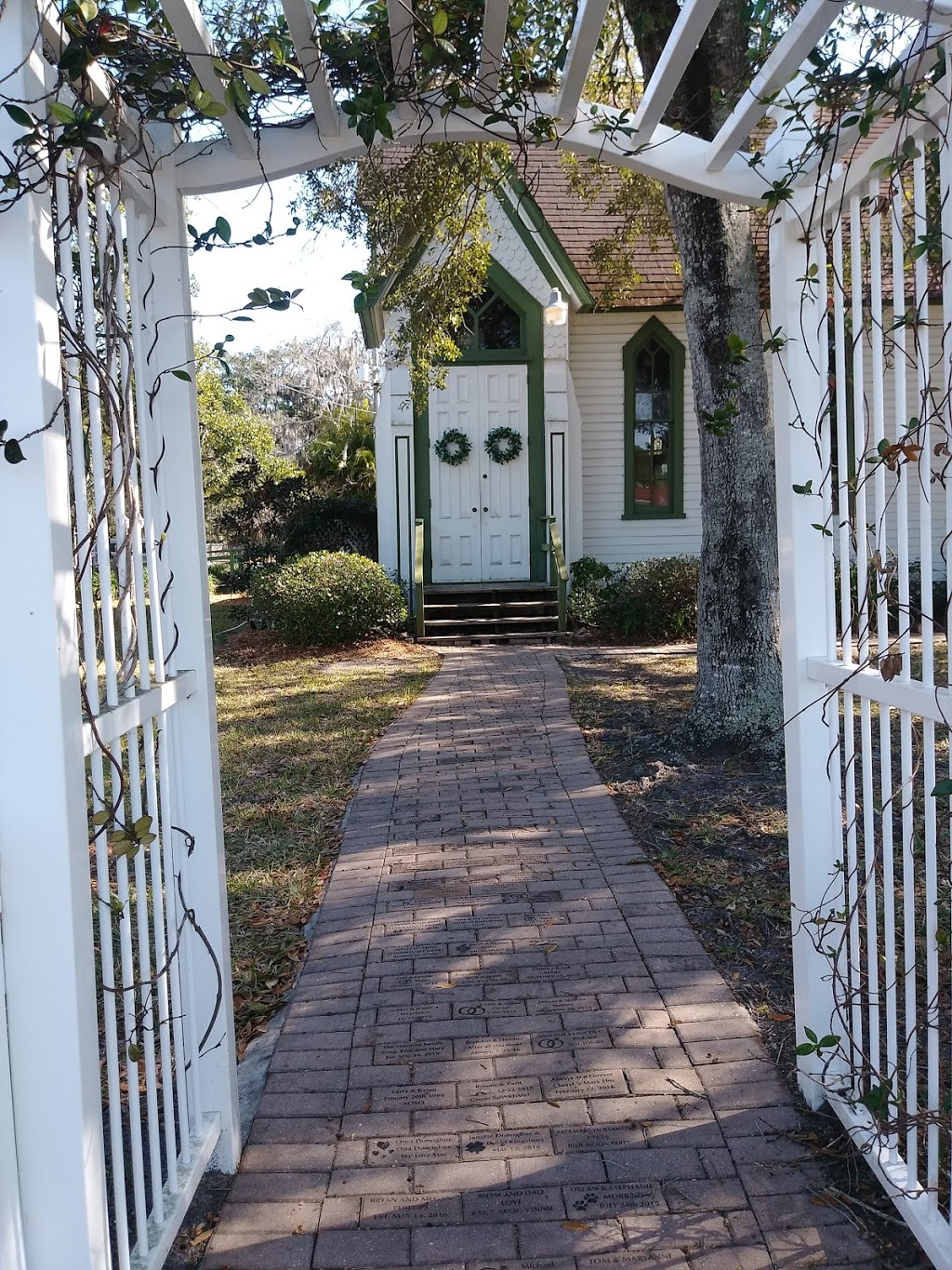 Historic Andrews Memorial Chapel | 1899 San Mateo Dr, Dunedin, FL 34698, USA | Phone: (727) 271-9673