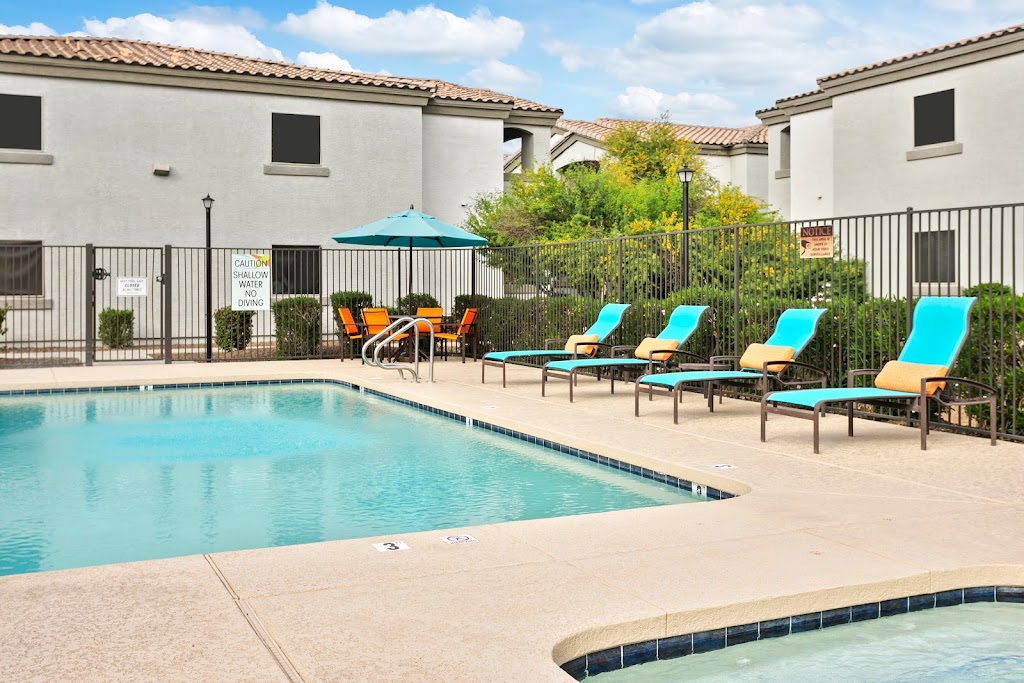 Citra Apartments homes | 16804 N 42nd Ave, Phoenix, AZ 85053, USA | Phone: (602) 942-5400