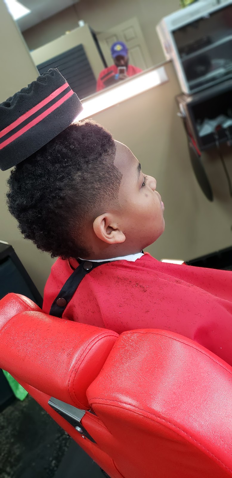 Marvelous Cuts LLC Barbershop | 35974 Gratiot Ave, Clinton Twp, MI 48035, USA | Phone: (586) 422-3260