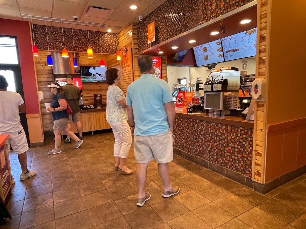 Popeyes Louisiana Kitchen | 10743 E Crystal Falls Pkwy, Leander, TX 78641, USA | Phone: (512) 656-6820