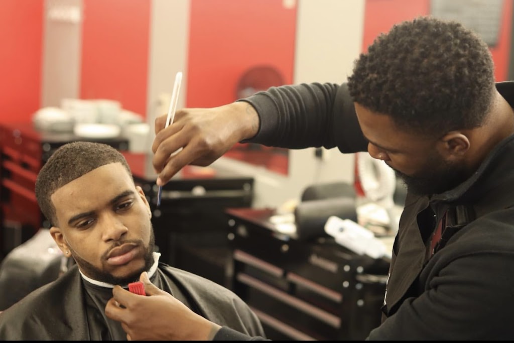 Exclusive Barber Shop and Hair Studio | 1635 E Baseline Rd Ste 104, Phoenix, AZ 85042, USA | Phone: (602) 388-4982