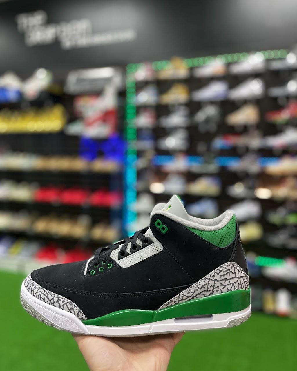 The Drip Don Street wear And Sneaker Shop | 34781 Grand River Ave, Farmington, MI 48335, USA | Phone: (248) 579-6805