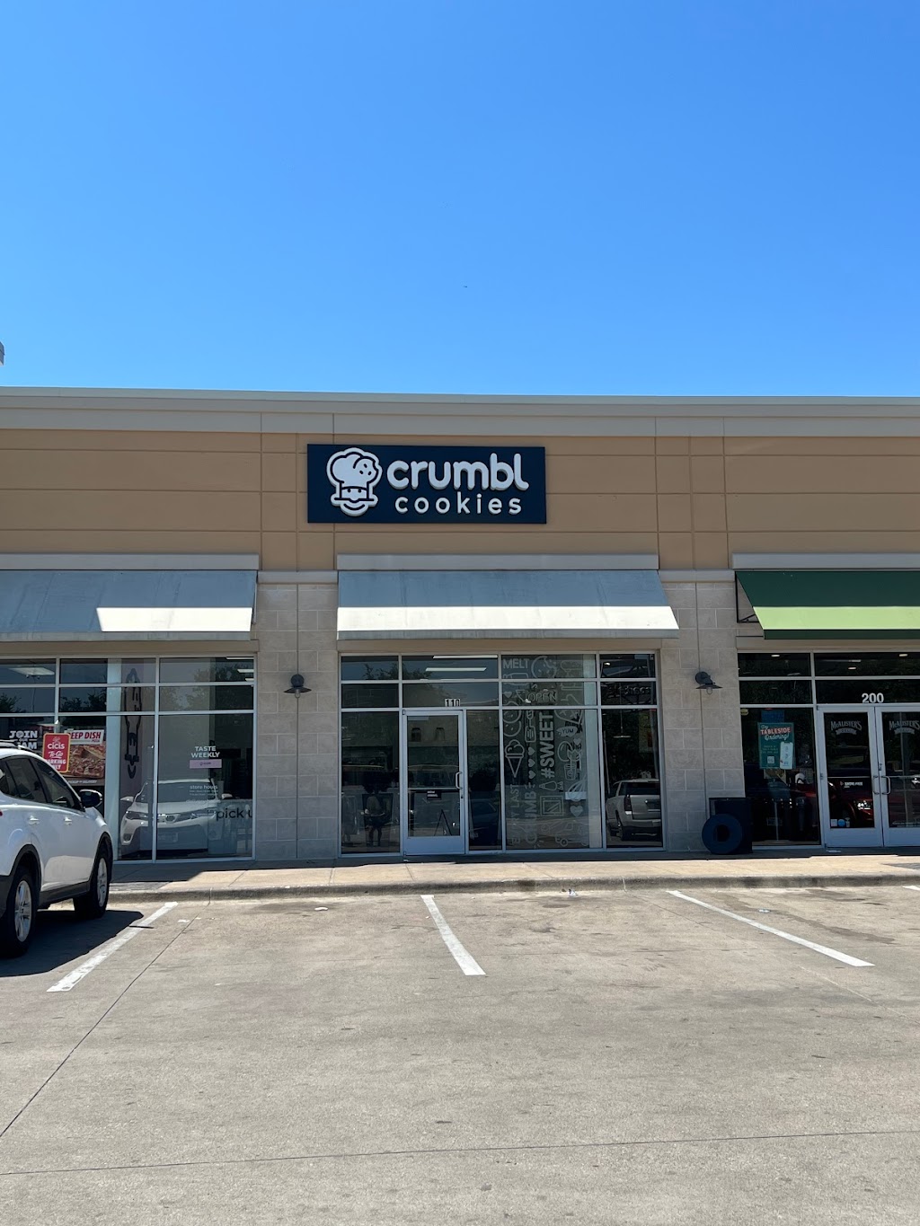 Crumbl Cookies - Lake Highlands | 6186 Retail Rd Ste 110, Dallas, TX 75231, USA | Phone: (469) 342-1499