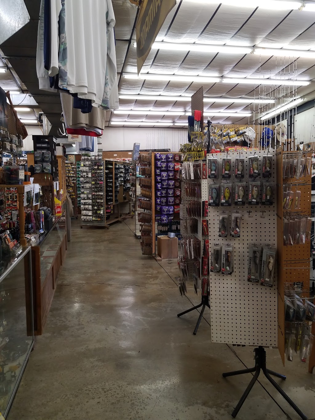 Flippers Bait & Tackle | 200 Odoms Bend Rd, Gallatin, TN 37066, USA | Phone: (615) 452-7719