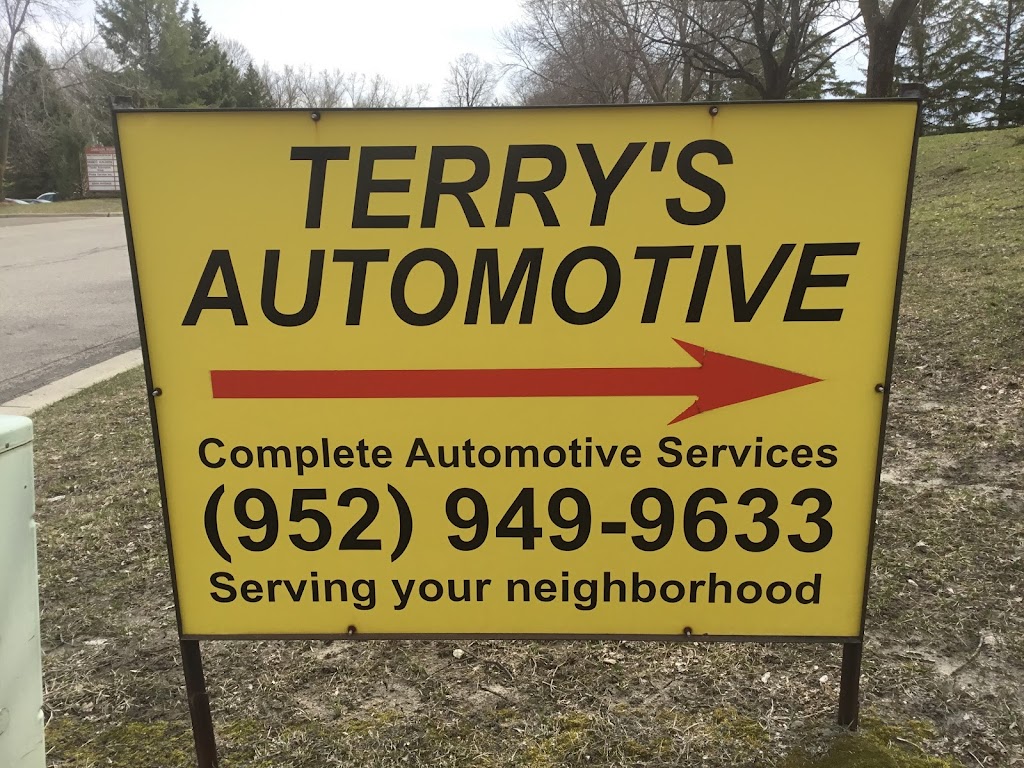 Terrys Automotive | 6480 Carlson Dr, Eden Prairie, MN 55346, USA | Phone: (952) 949-9633