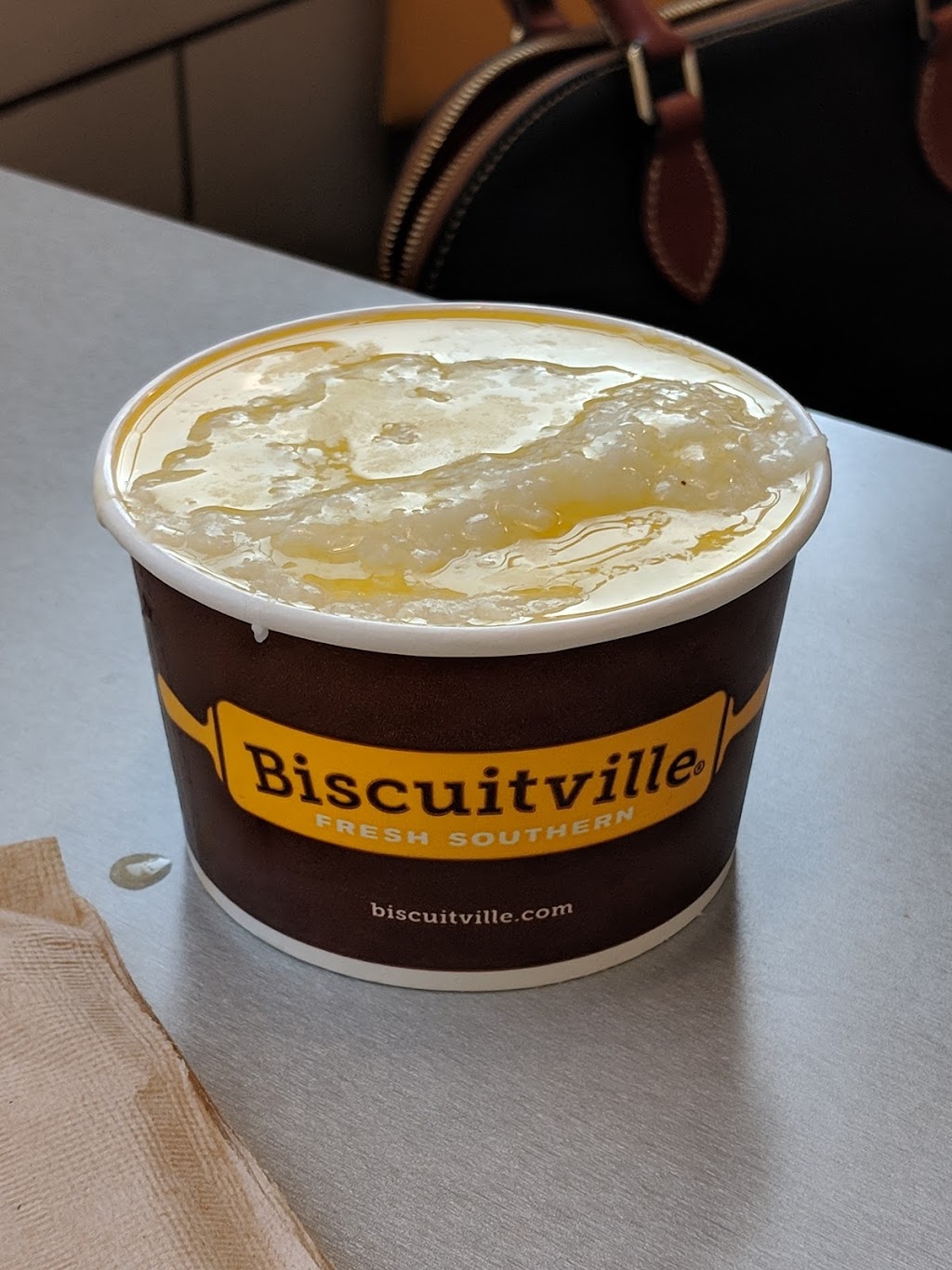 Biscuitville | 515 Jake Alexander Blvd W, Salisbury, NC 28147, USA | Phone: (704) 636-1911