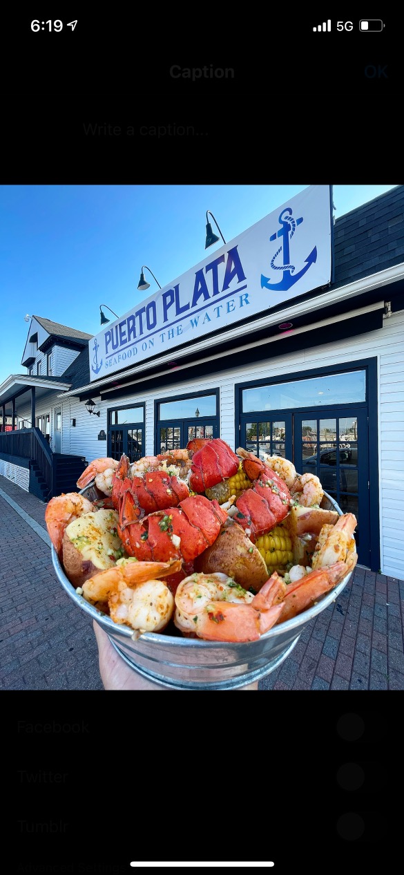 Puerto Plata Seafood On The Water | 42 Woodcleft Ave, Freeport, NY 11520, USA | Phone: (347) 288-1048
