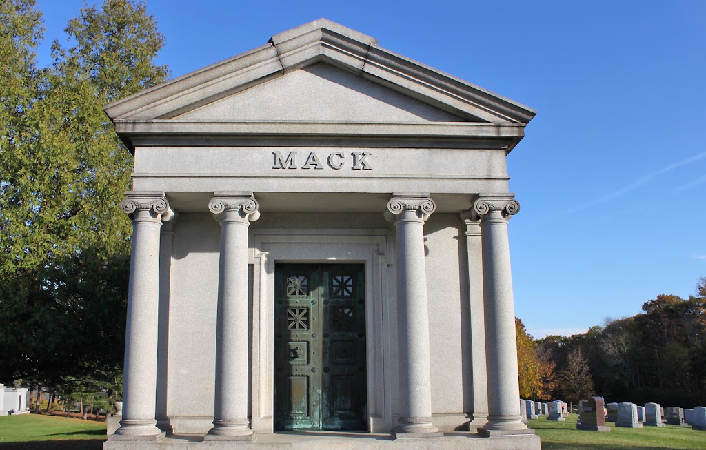 St. Agnes Cemetery | 48 Cemetery Ave, Menands, NY 12204, USA | Phone: (518) 463-0134