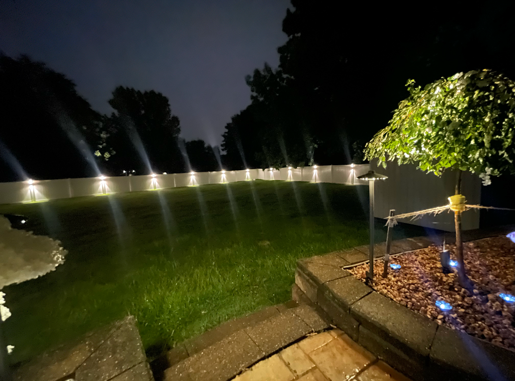 Barefoot Landscape Lighting | 8 Vatrano Rd Suite 11, Albany, NY 12205, USA | Phone: (518) 738-7665