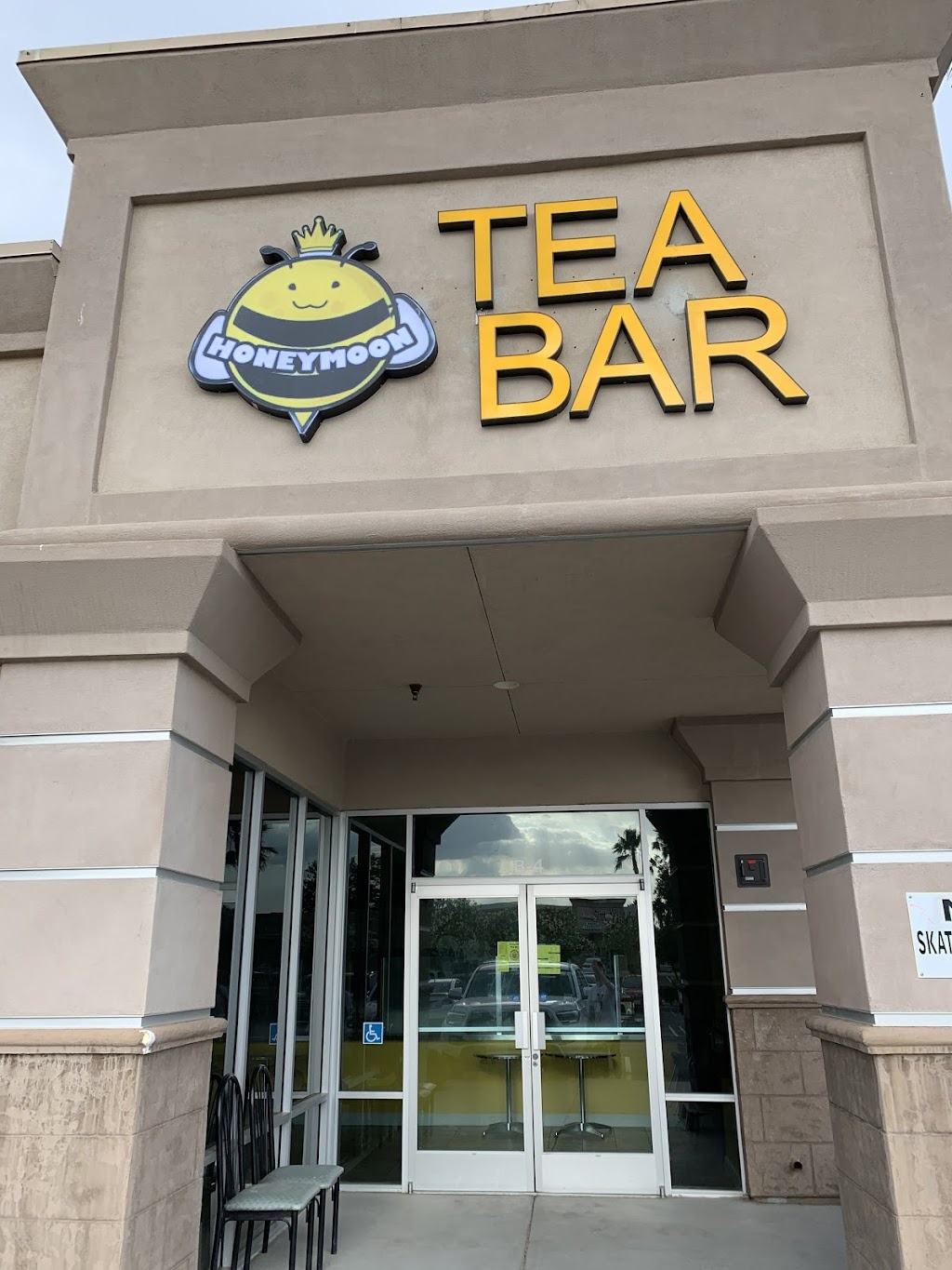 Honeymoon Tea Bar | 15550 Main St suite B4, Hesperia, CA 92345, USA | Phone: (626) 877-3373