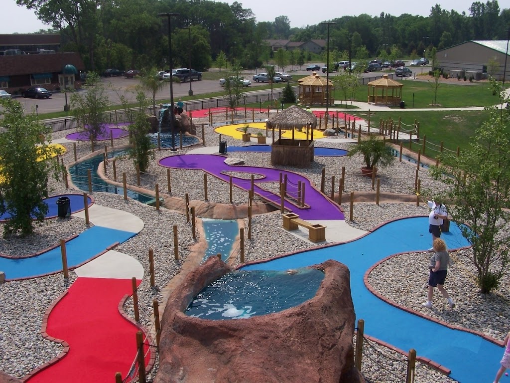 Paradise Park | 45799 Grand River Ave, Novi, MI 48374, USA | Phone: (248) 735-1050