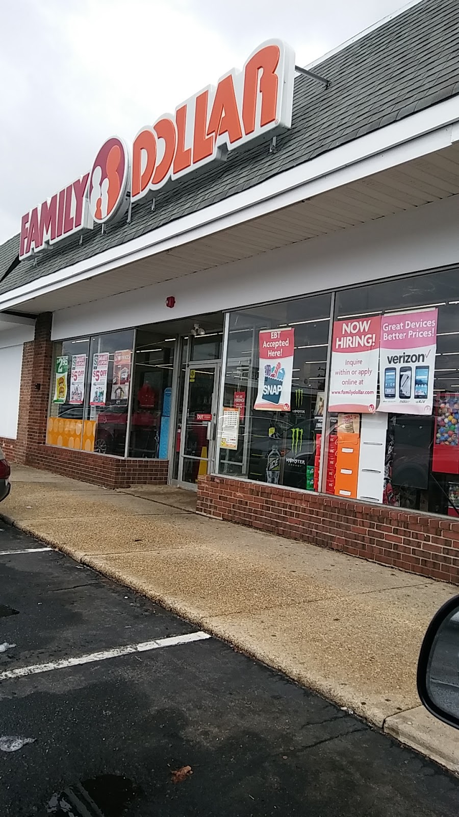 Family Dollar | 2005 NJ-35, Oakhurst, NJ 07755, USA | Phone: (732) 686-4005