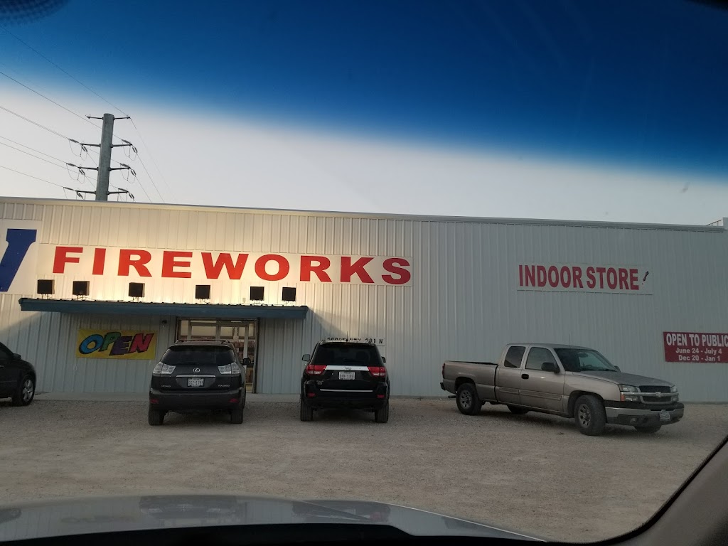 Mr. W Fireworks | 28985 US-281, Bulverde, TX 78163, USA | Phone: (210) 622-3112